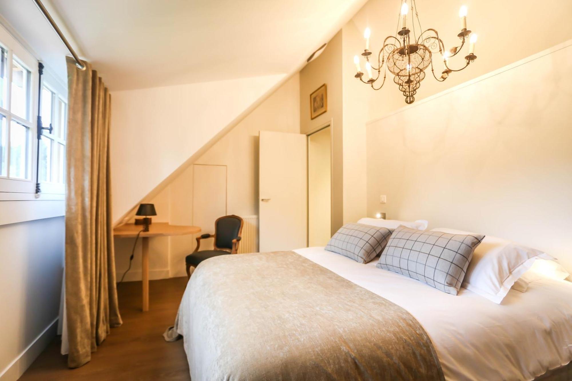 Bed and Breakfast Moulin de Vilgris Clairefontaine-en-Yvelines Zimmer foto